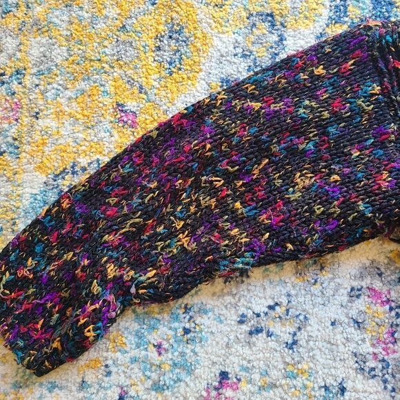 Reference Point rainbow sweater - Picture 6 of 16